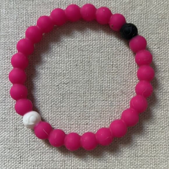 Dark Pink Breast Cancer Lokai Bracelet M NWOT - Picture 1 of 4